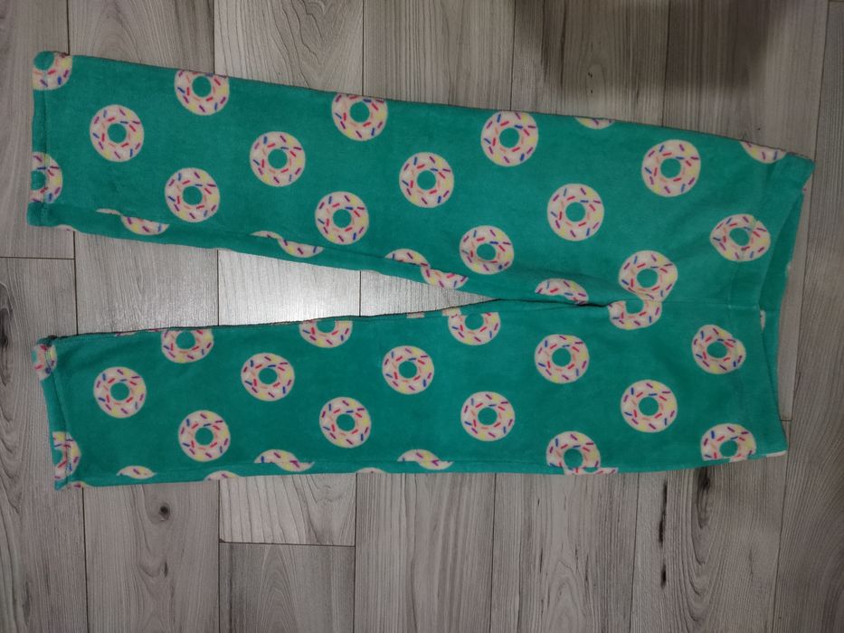 Pantaloni pijamale noi pufoase coccolino model gogoși dama mărimea S-M