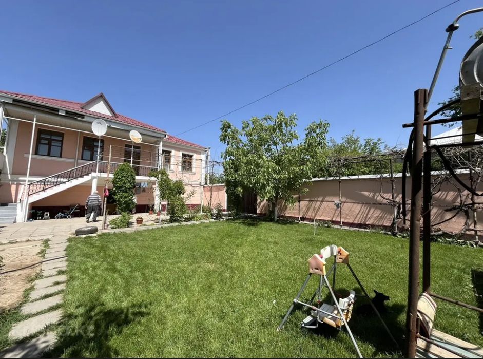 Тез арада үй сатылады!