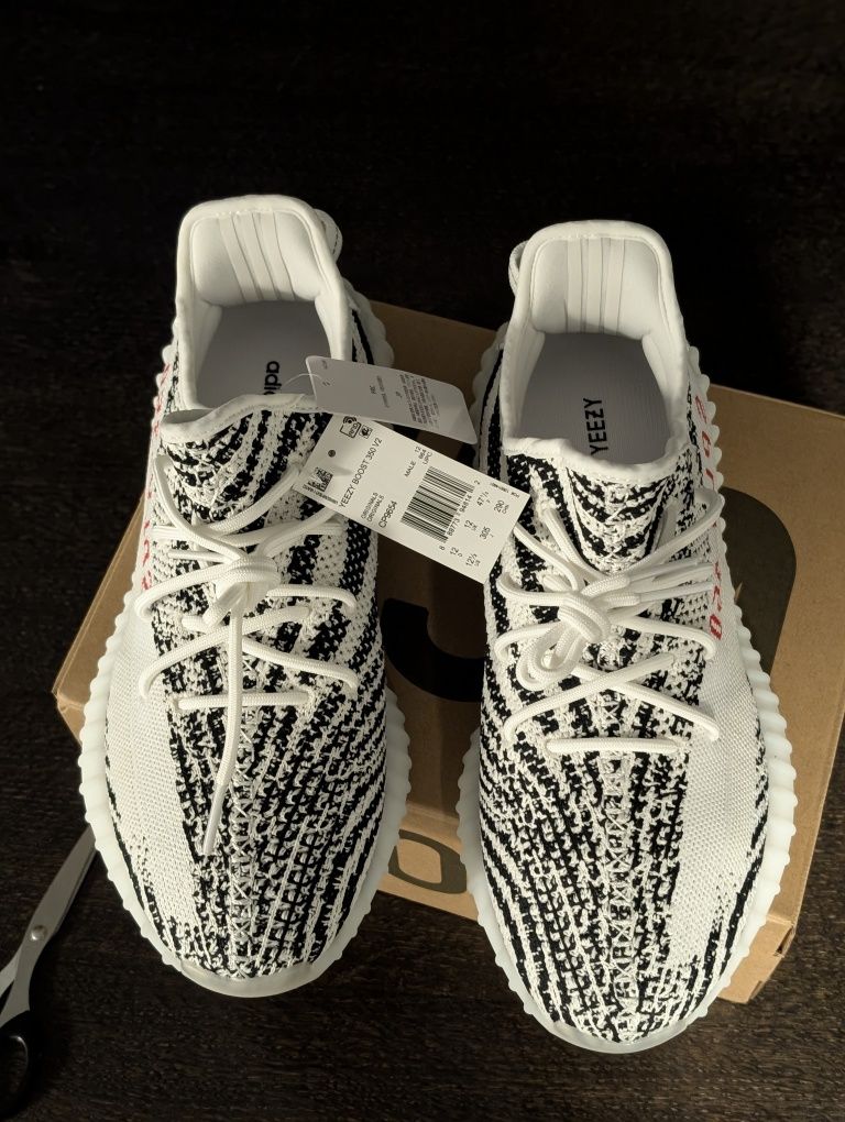 Yeezy 350v2 zebra 47