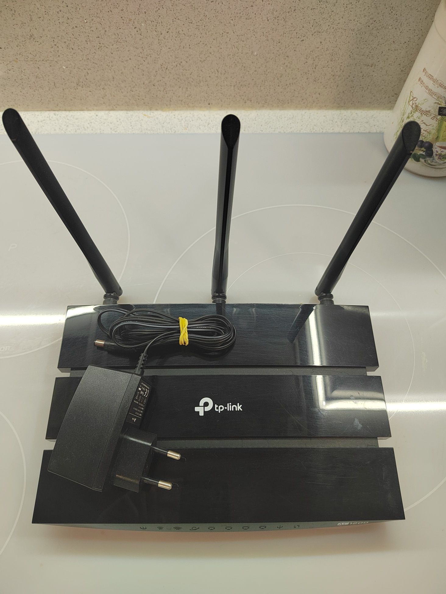 Рутер tp-link:  model:  archer C1200 (40лв) 1200