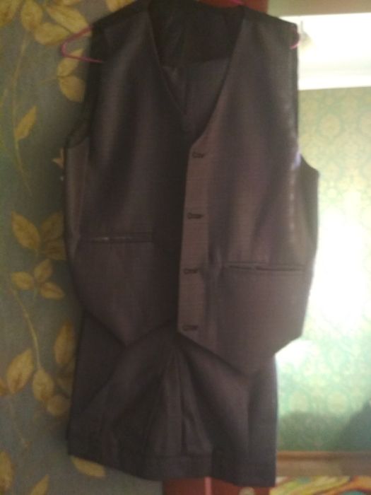 Снижени цены.Продам 1 мужской костюм