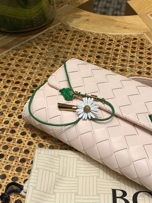 Geanta Bottega Veneta Clutch