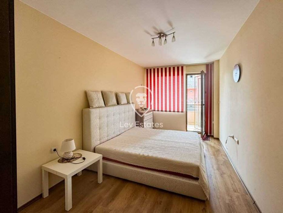 Продава се Двустаен апартамент в Бургас, Сарафово - 67 кв.м за 1642 €/кв.м - Снимка #3