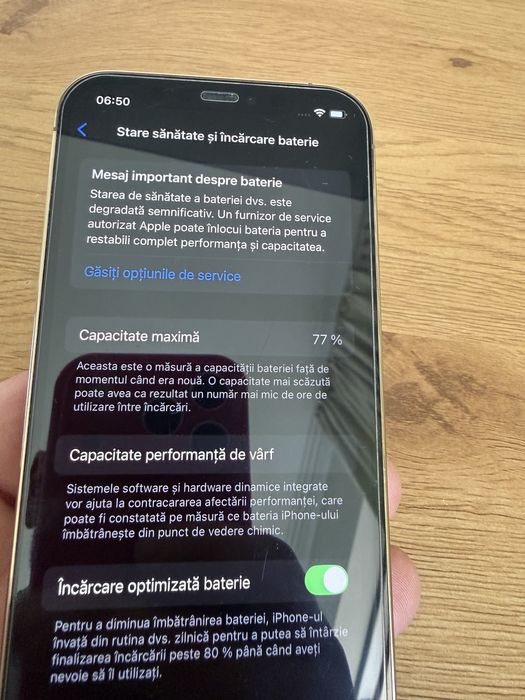 Vand Iphone 12 PRO gold impecabil