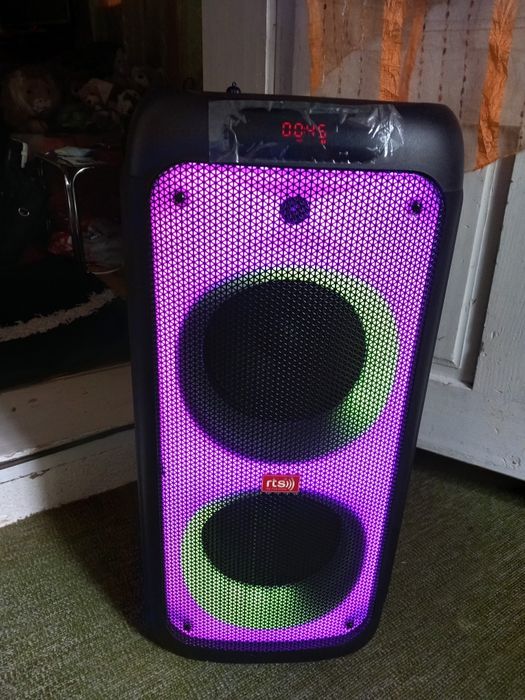 Vand boxă portabilă nouă