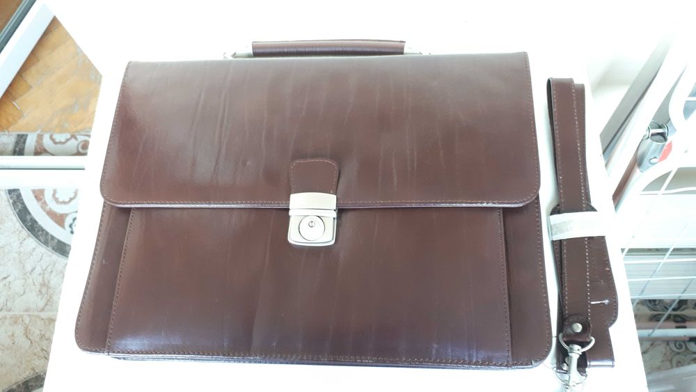Vand Geanta piele pt. laptop si documente