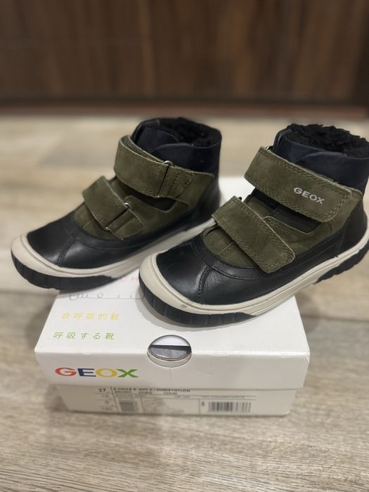 Детски боти Geox