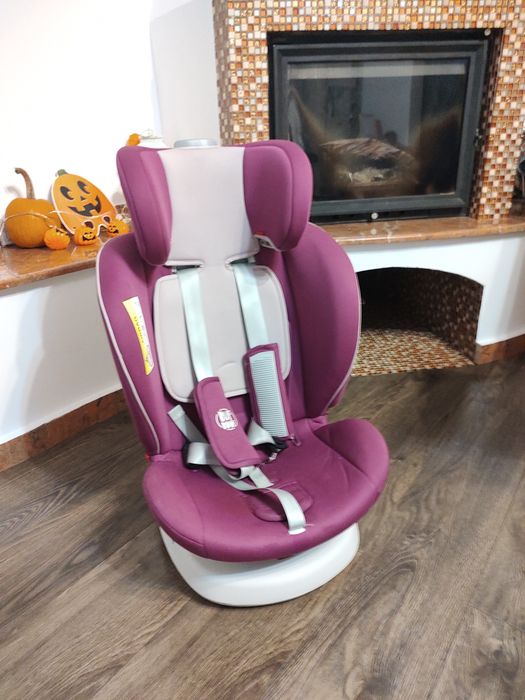 Vând scaun mașină Buf Boof Tweety Rotativ 360