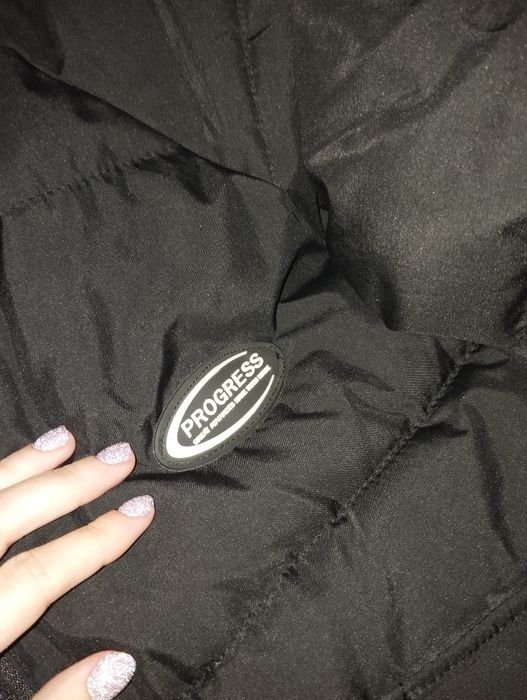 продам куртку недорого