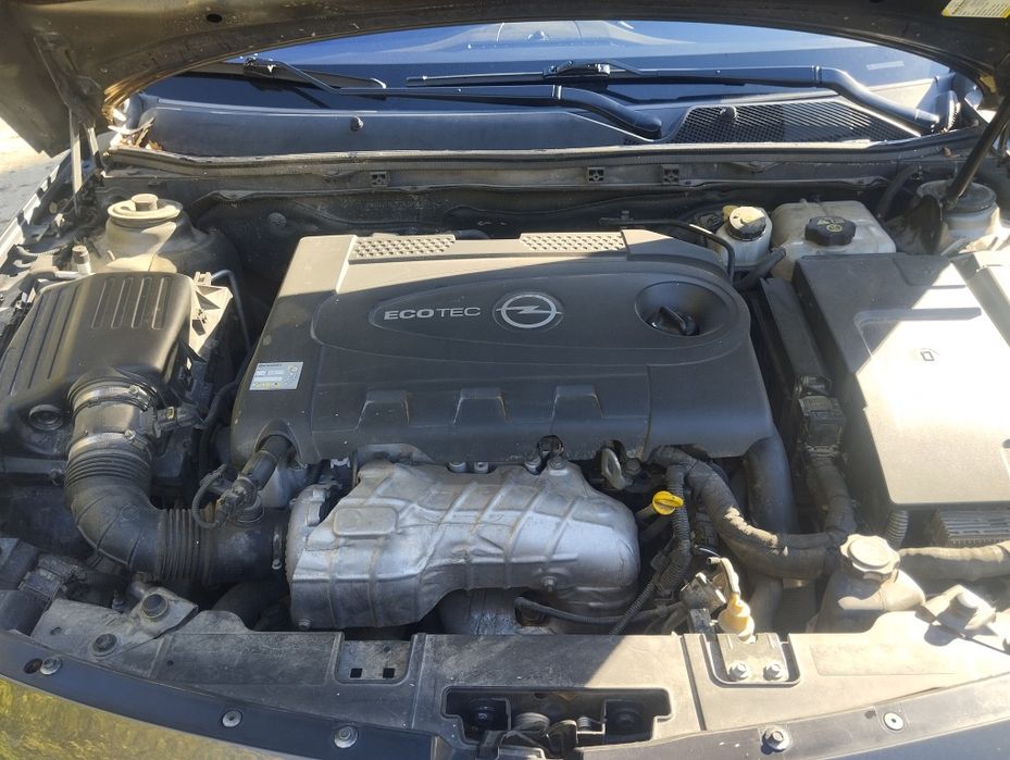 Opel insignia 2.0 160кс.