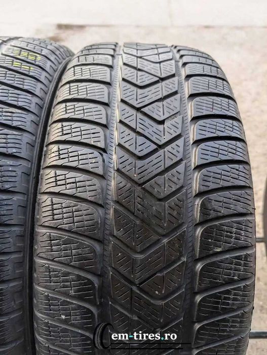 SET 2 Anvelope Iarna 235/60 R18 PIRELLI Scorpion Winter 100V