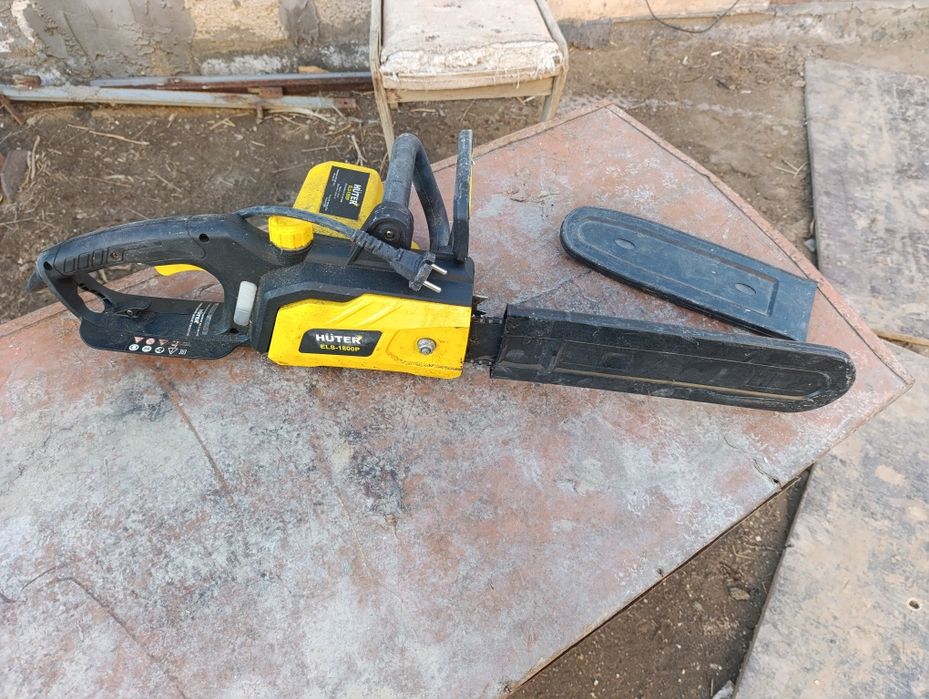 Электропила хутер