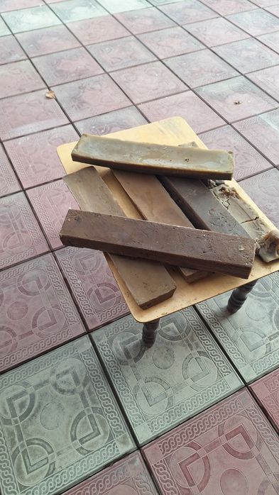 Продаётся воск, Мум сотилади