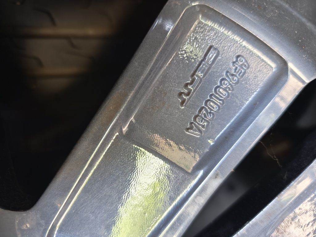 Джанти 17ки 5х100 с летни гуми Goodyear 205/55/17