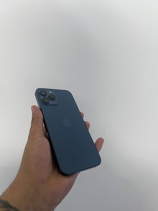 Iphone 12 pro max blue