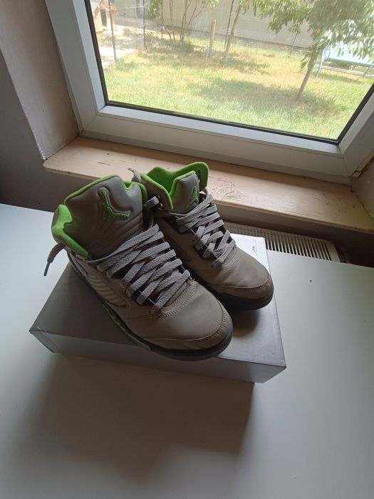 Vând Jordan 5 green bean