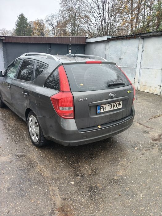 Vând KIA ceed 1.6 diesel