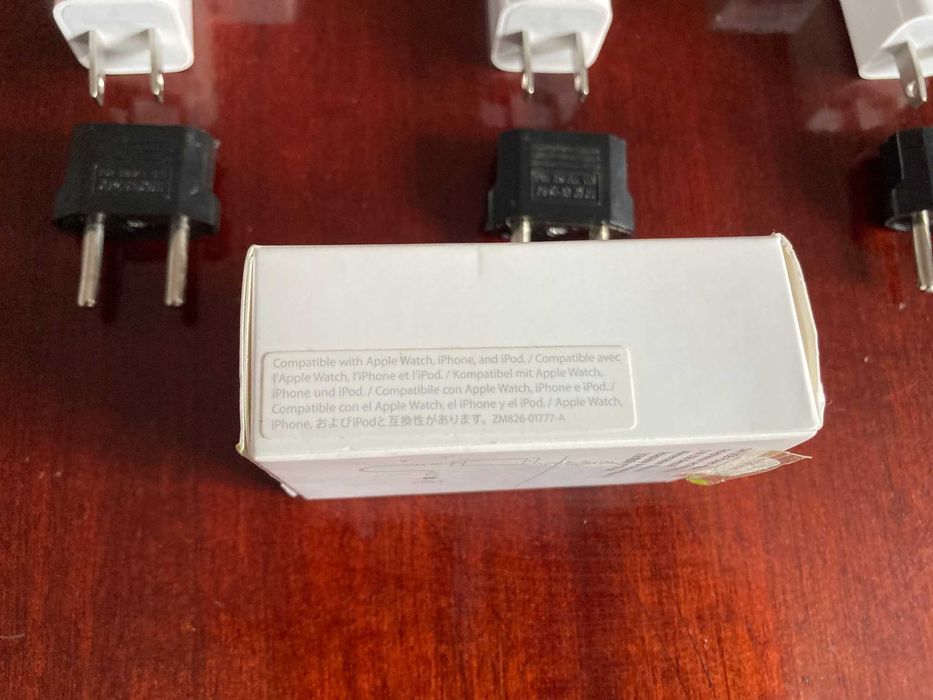 Adaptor Apple original A1385 5V 1A 5W USB nou