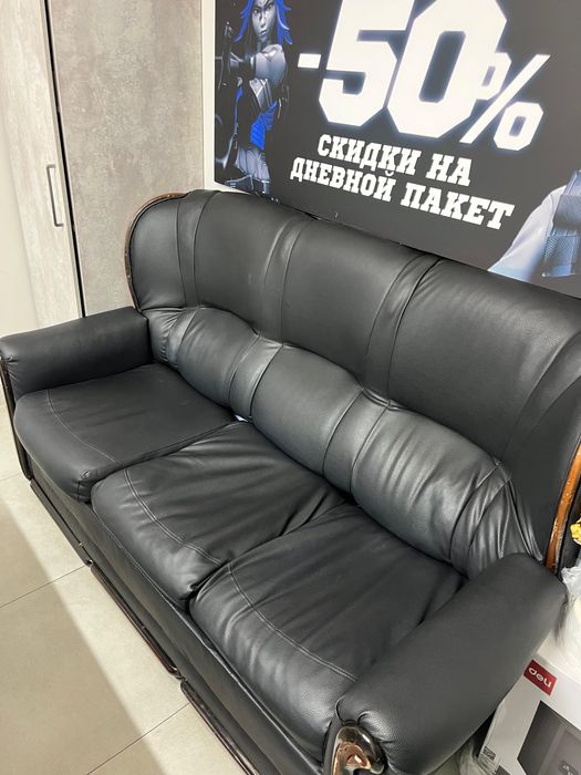 Продается диван состояние хорошее