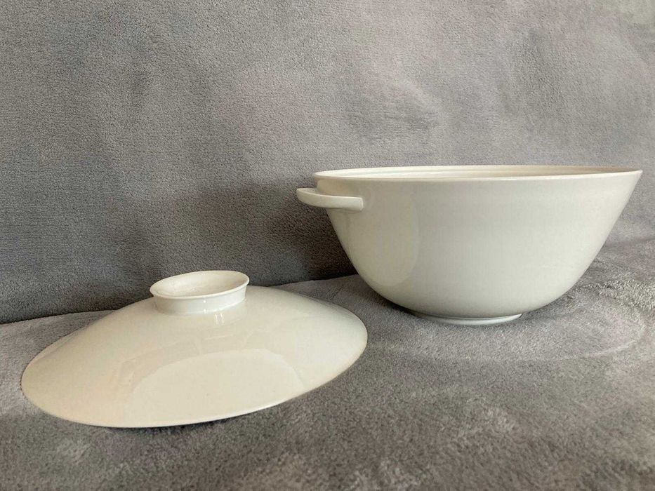 supiera vas servire Trude Petri KPM Bauahus manufactura portelan 1931