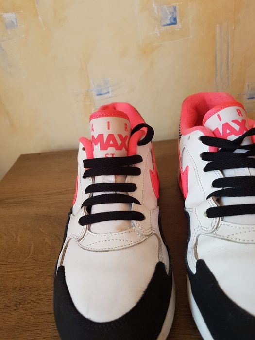 Nike Air Max маратонки 40 номер.