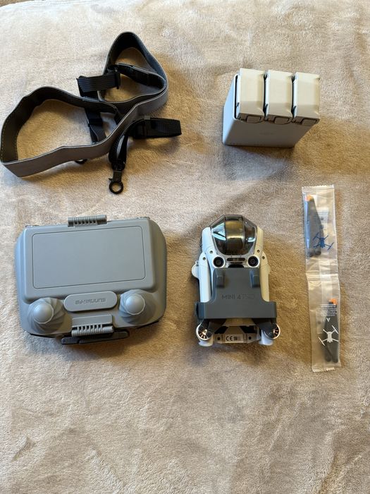 Drona DJI Mini 4 Pro