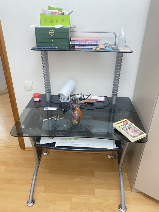 Стол компьютерный