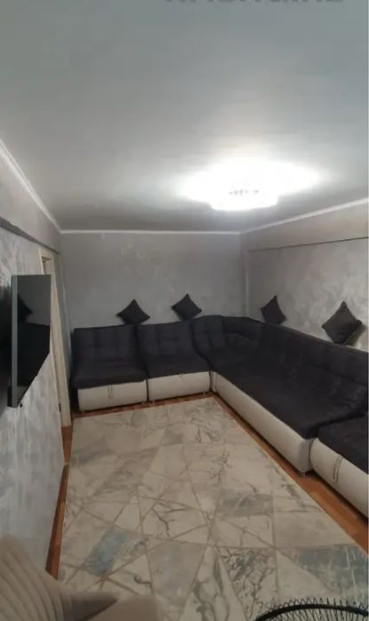 Продам 3-комн квартиру на 3-этаже по ул Жамбыла в центре г Сарань !