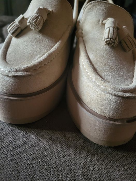 Mocasini, piele întoarsă