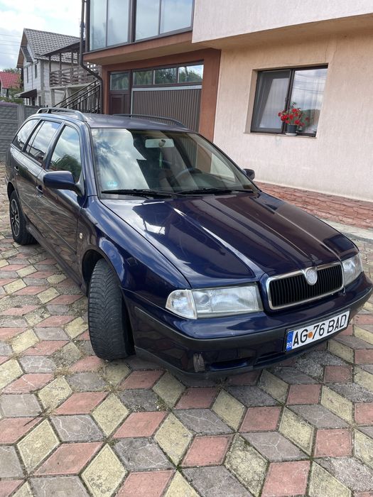 Vand Skoda Octavia 1