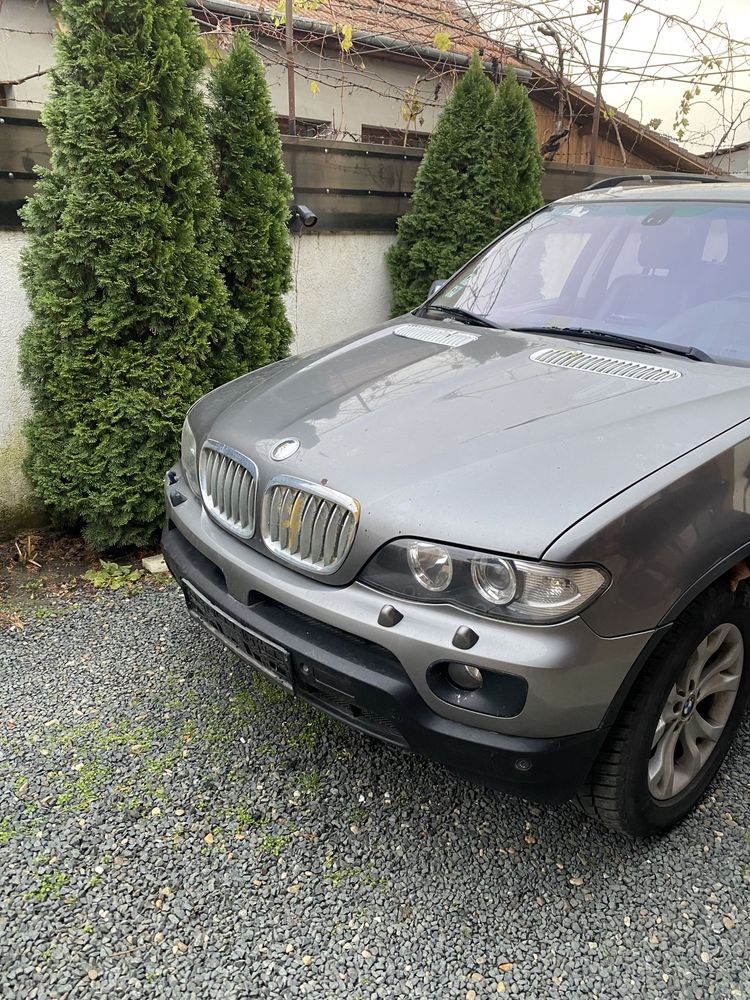 Dezmembrez Bmw x5 e53 , e70 e71