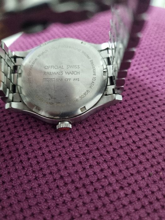 Ceas mondaine  swiss funcțional