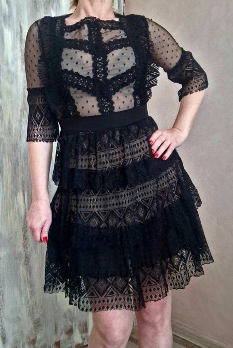 Рокля от черна дантела xs/s