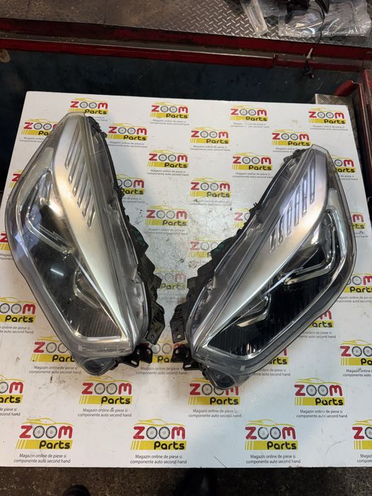 Far stanga dreapta xenon Ford Kuga 2 facelift 2016-2020