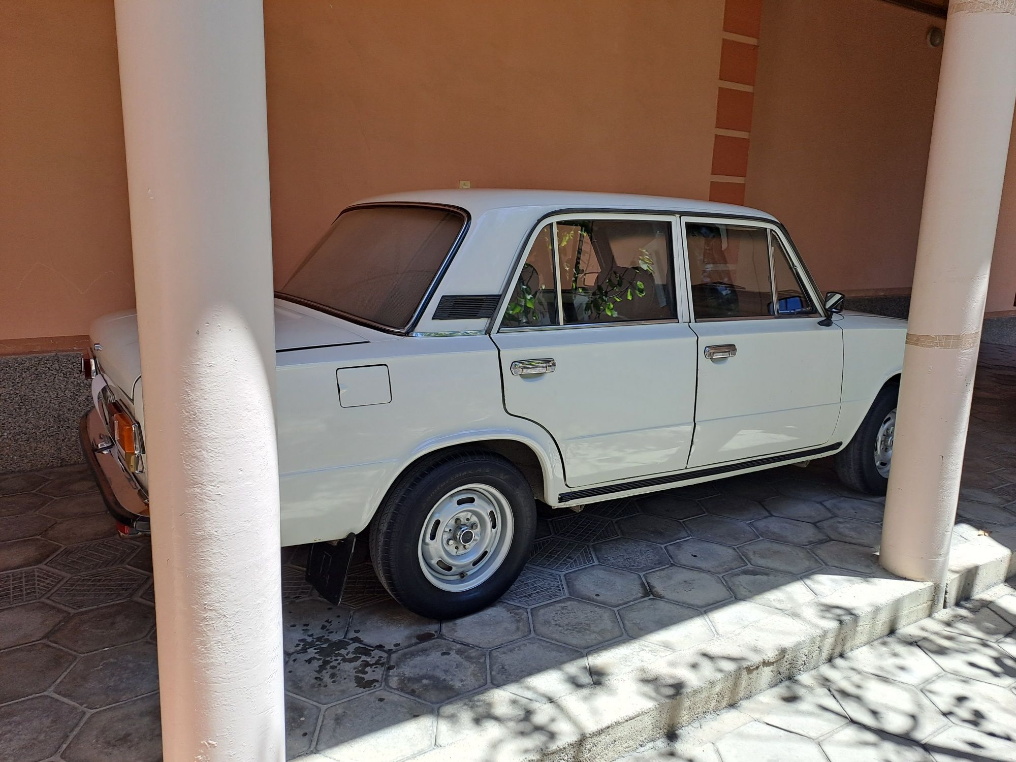 Lada vaz 2101 avtomobil