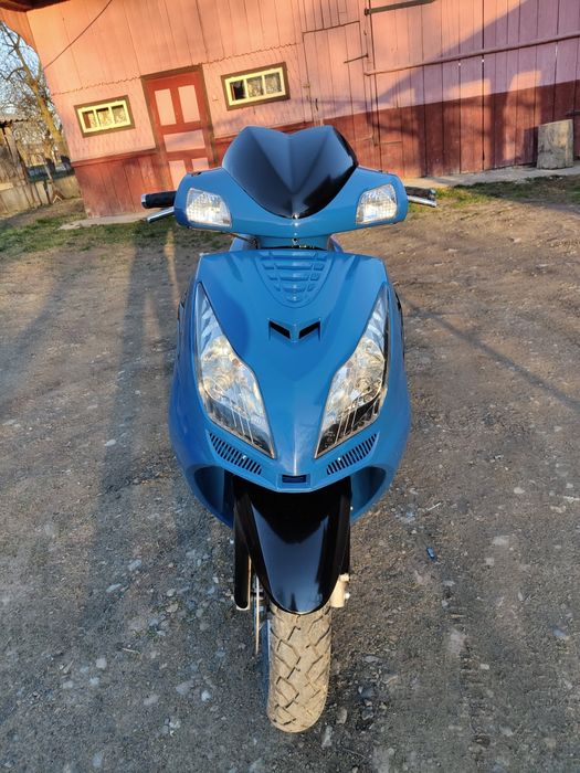 Scuter 49cc | Rivero Phoenix ca nou !