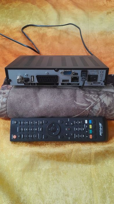 Receiver satelit