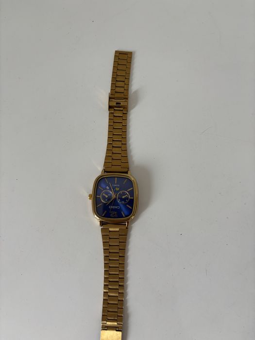 Продам часы Casio