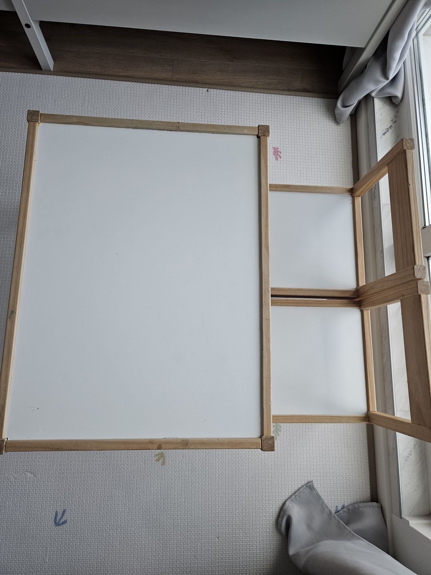LÄTT Маса с два стола IKEA за деца