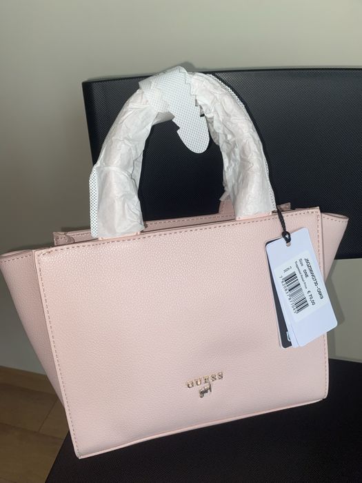 Розова чанта Guess