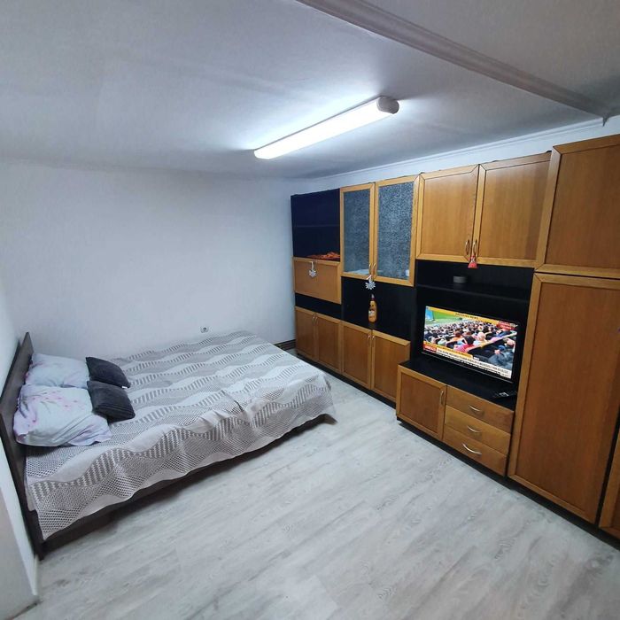 Dau in chirie apartament la casa - Facultatea de medicina