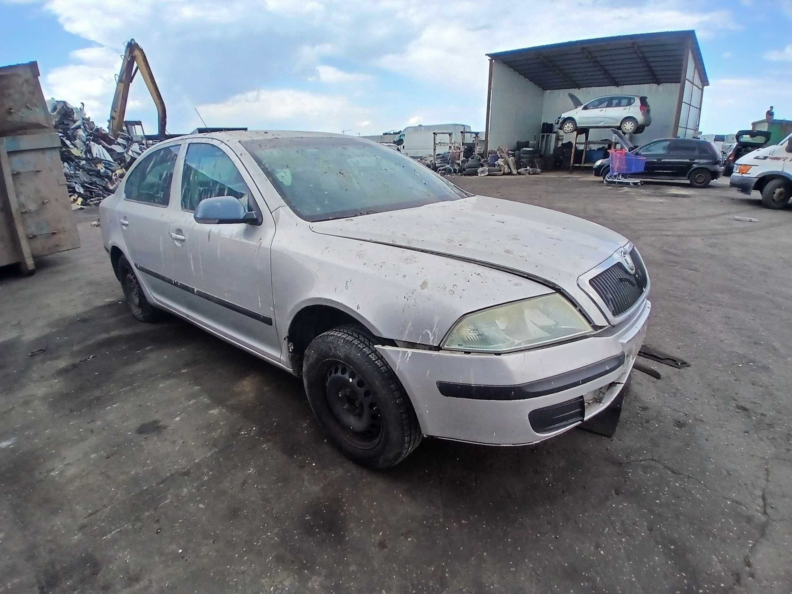 Dezmembram Skoda octavia 2