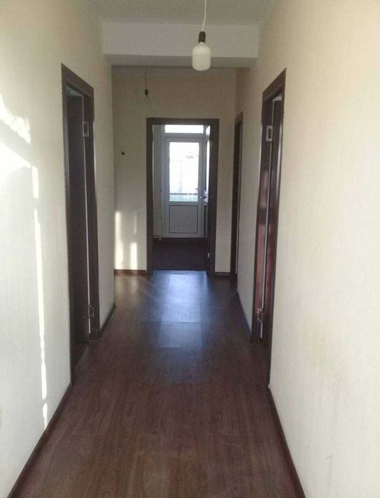 Сдается коттедж 2 соток имеется 3 комнат Ориентир Битонка