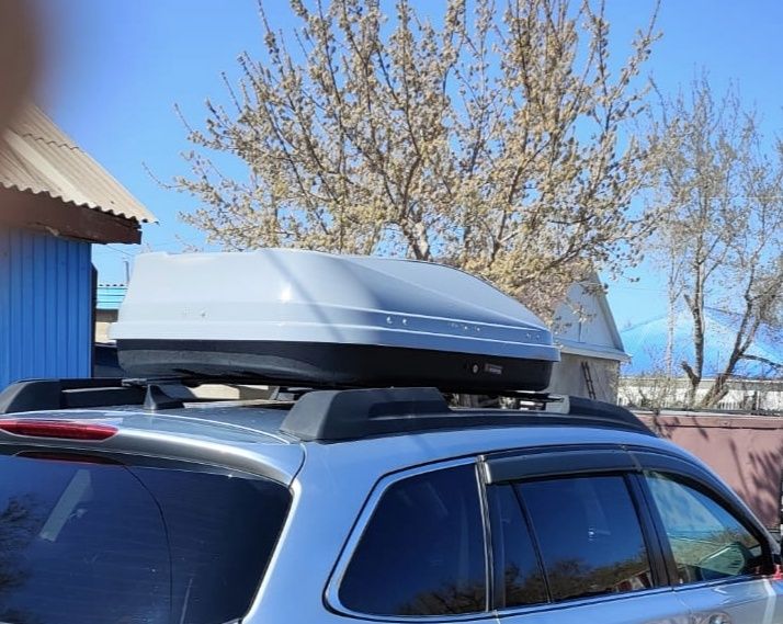 Продам багажник на крышу 480 л (140х90), серый глянец.