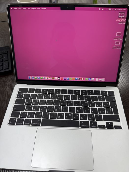 Продается почти новый macbook air 13.6 M2. 2022