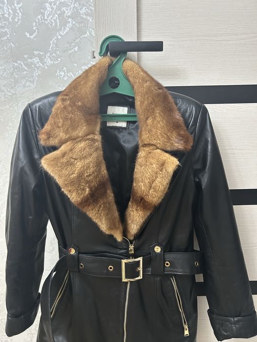 Кожанная куртка , поротник натуральная норка, снимаеться ,