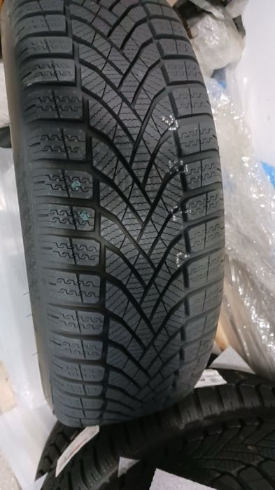 НОВИ  ал. джанти Тойота 17ки  със зимни гуми 215/60/17