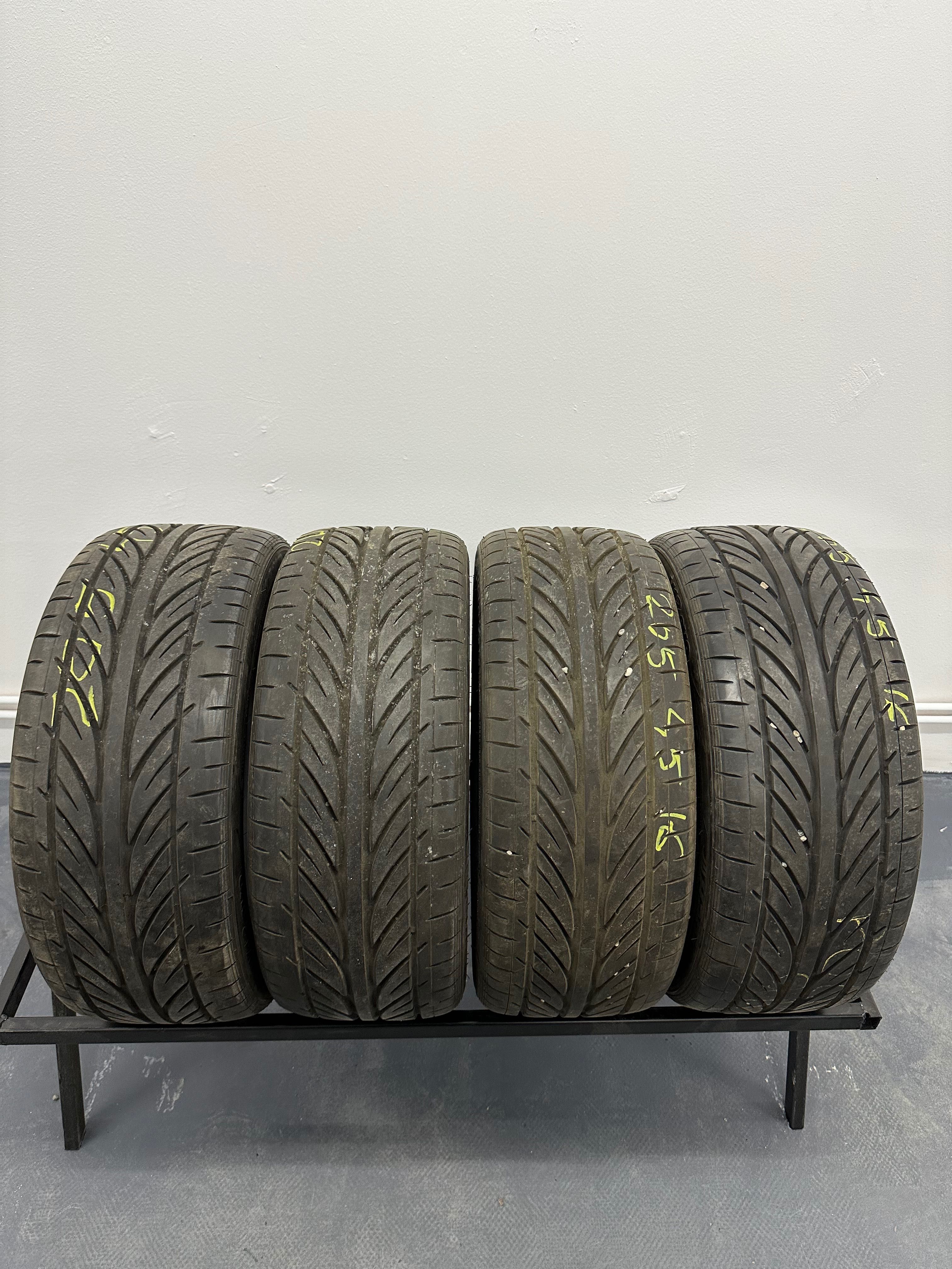 Anvelope 215 45 16 Hankook