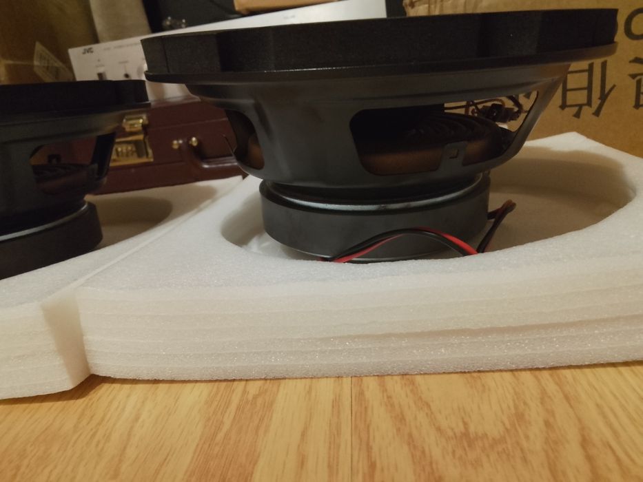 Boxe/Subwoofer/Difuzor