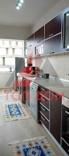 Дава се под наем Четиристаен апартамент в Варна, Център - 100 кв.м за 1000 € - Снимка #3